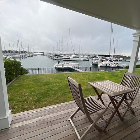 The Boathouse Appartement One Tree Point Buitenkant foto